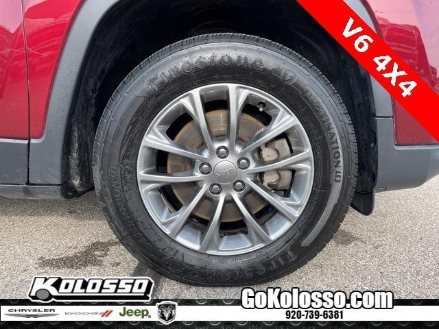used 2019 Jeep Cherokee car, priced at $18,500