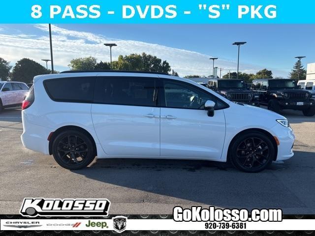 used 2023 Chrysler Pacifica car, priced at $33,999