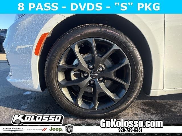 used 2023 Chrysler Pacifica car, priced at $33,999