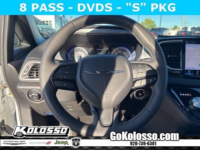 used 2023 Chrysler Pacifica car, priced at $33,999