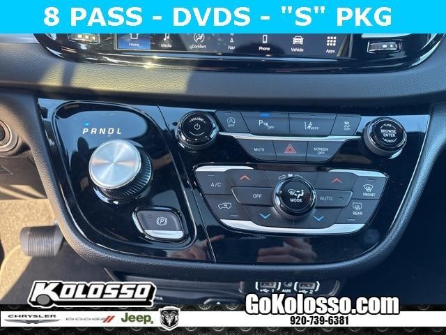 used 2023 Chrysler Pacifica car, priced at $33,999