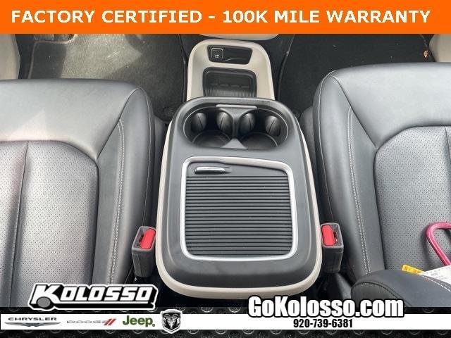 used 2024 Chrysler Pacifica car, priced at $31,499