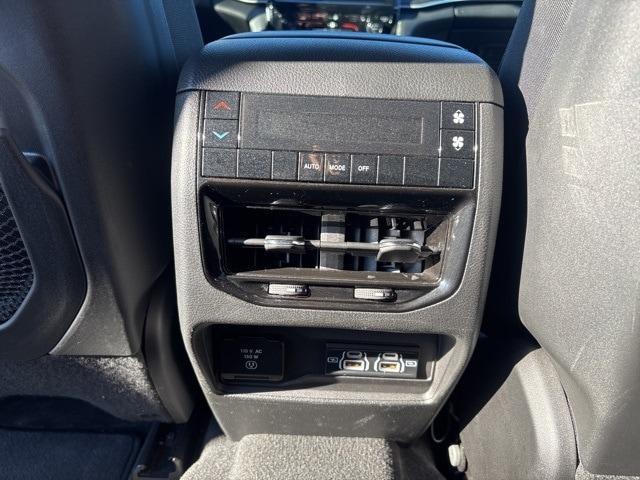 used 2024 Jeep Grand Cherokee L car, priced at $31,994