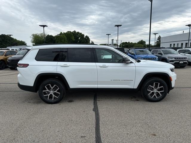 new 2024 Jeep Grand Cherokee L car, priced at $44,641