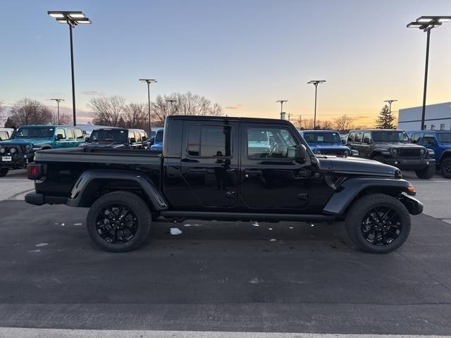 new 2025 Jeep Gladiator car, priced at $43,800