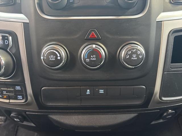 used 2019 Ram 1500 Classic car, priced at $25,999