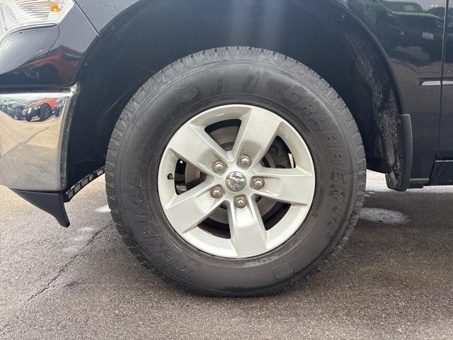 used 2019 Ram 1500 Classic car, priced at $25,999