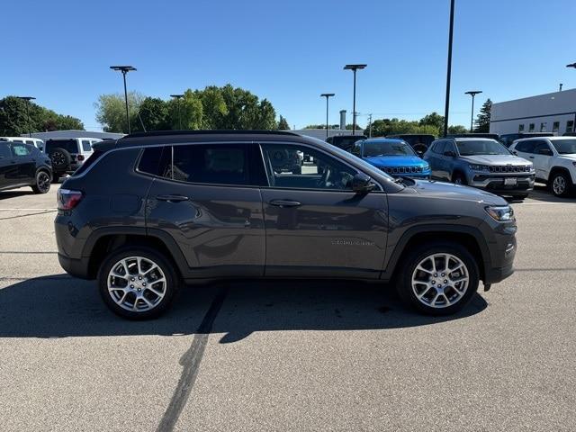 new 2024 Jeep Compass car, priced at $30,860