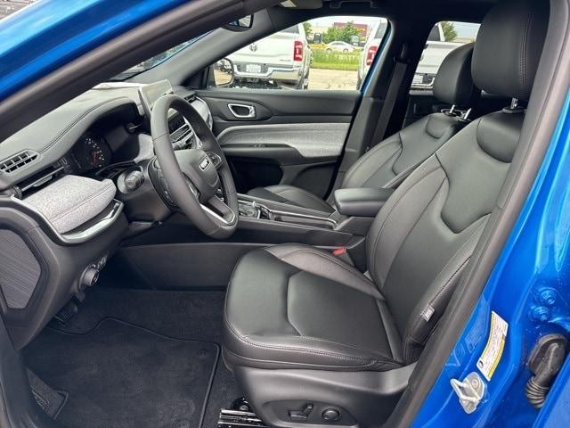 new 2024 Jeep Compass car, priced at $31,360