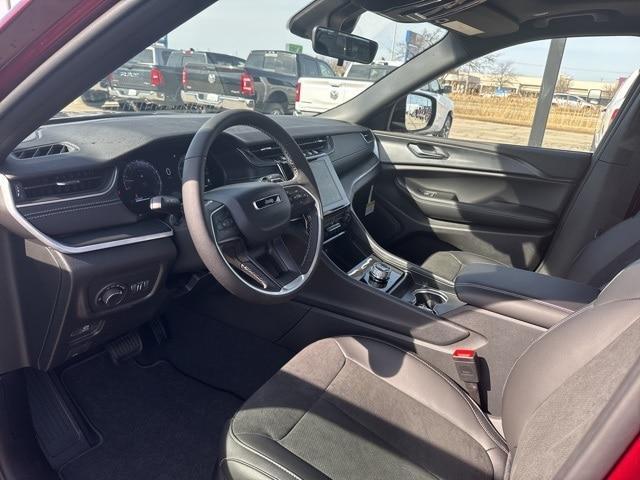 new 2025 Jeep Grand Cherokee L car, priced at $46,718