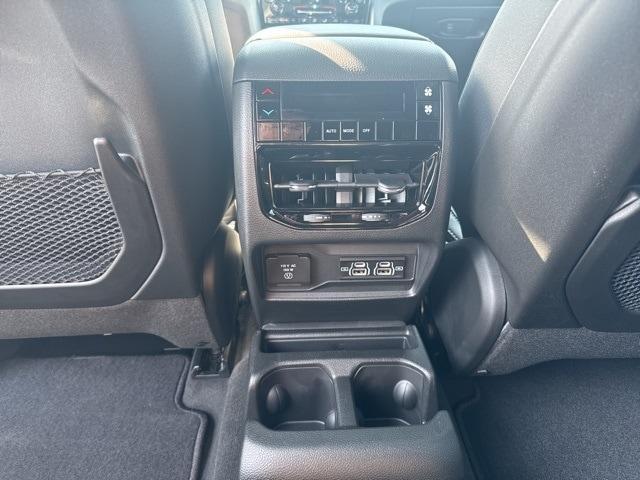 new 2025 Jeep Grand Cherokee L car, priced at $46,718