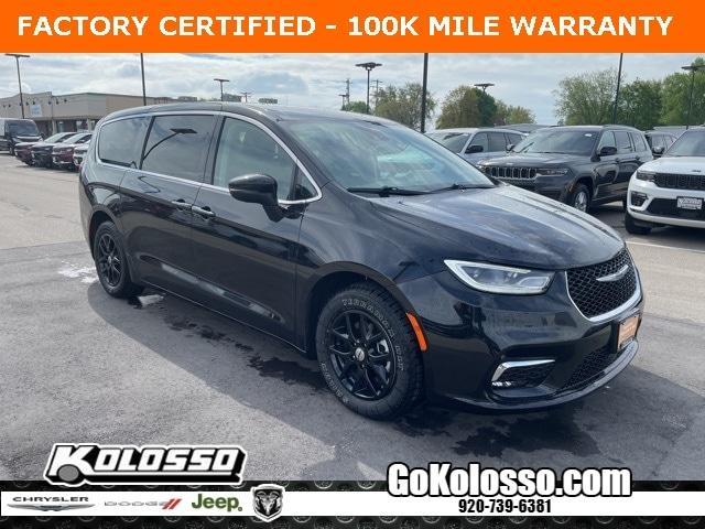 used 2023 Chrysler Pacifica car, priced at $26,500