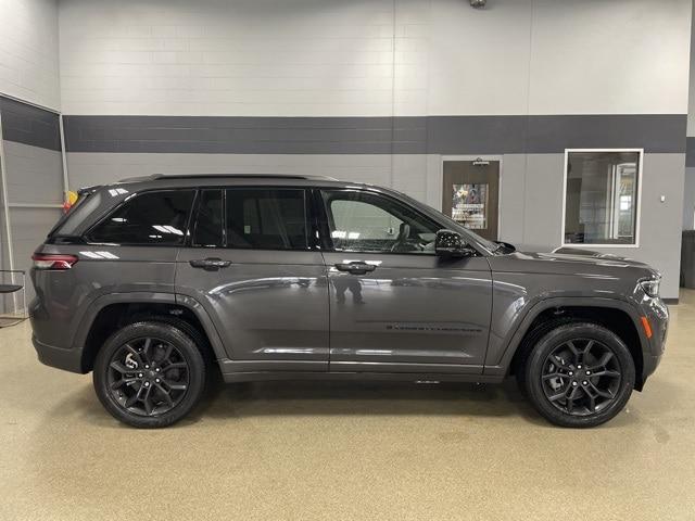 new 2024 Jeep Grand Cherokee 4xe car, priced at $53,075