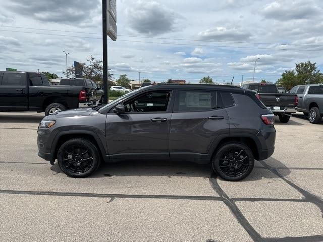 new 2024 Jeep Compass car, priced at $29,430