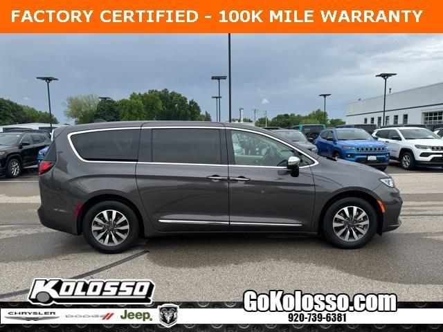 used 2023 Chrysler Pacifica Hybrid car, priced at $40,682