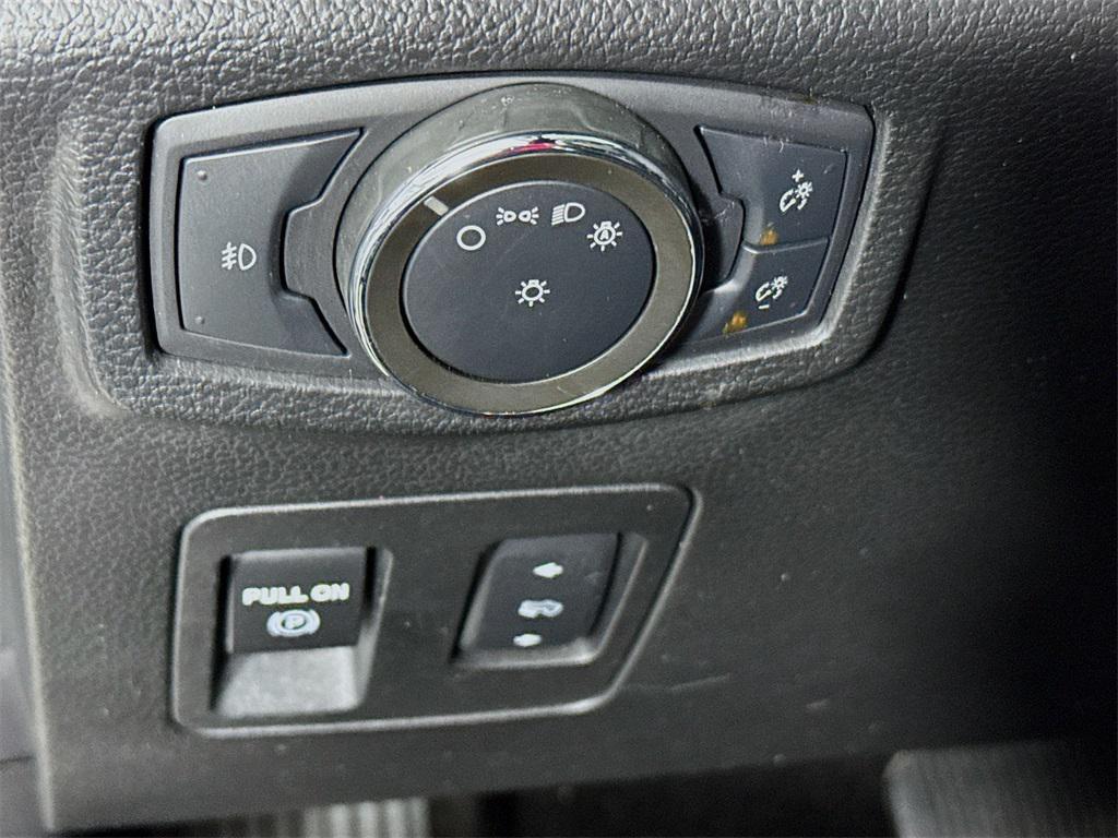used 2021 Ford Expedition car, priced at $43,488