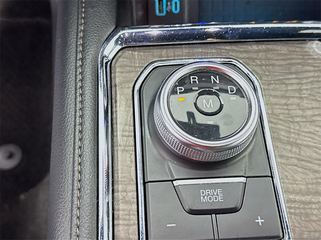 used 2021 Ford Expedition car, priced at $43,488
