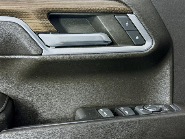 used 2022 Chevrolet Silverado 1500 car, priced at $41,988