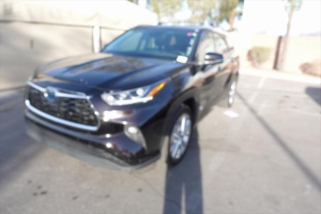 used 2022 Toyota Highlander Hybrid car, priced at $40,988