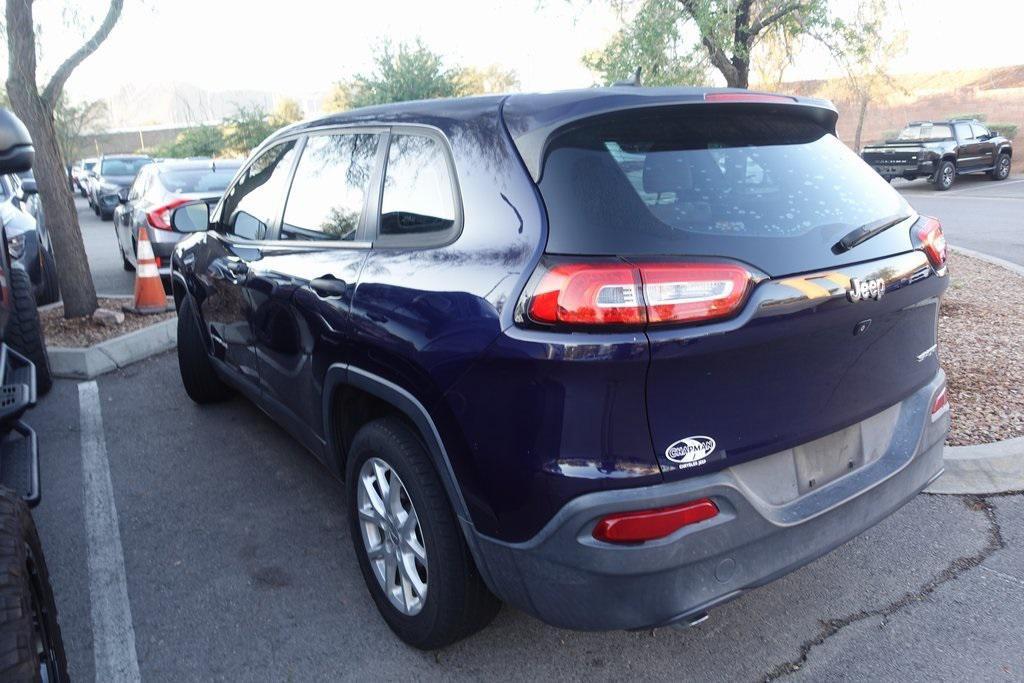 used 2015 Jeep Cherokee car, priced at $10,588