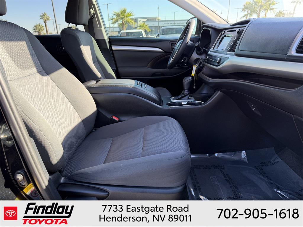 used 2019 Toyota Highlander car, priced at $22,688