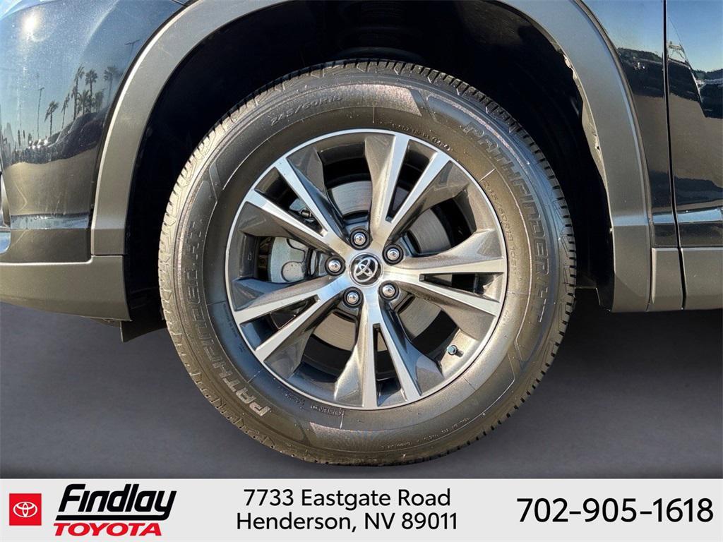 used 2019 Toyota Highlander car, priced at $22,688