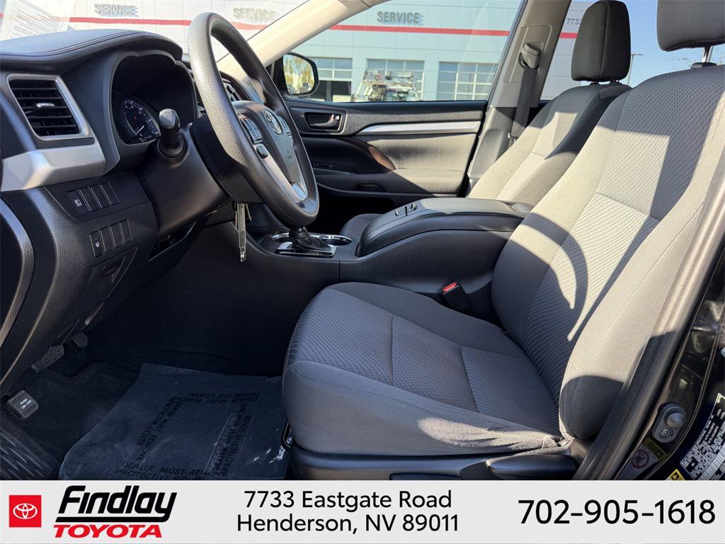used 2019 Toyota Highlander car, priced at $22,688