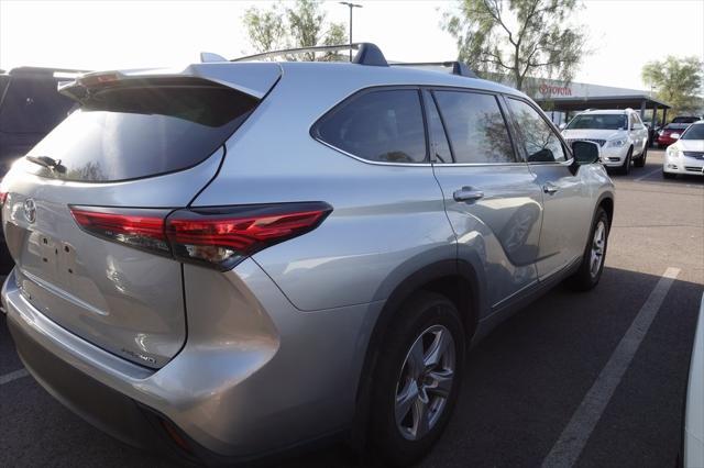 used 2021 Toyota Highlander car, priced at $27,988