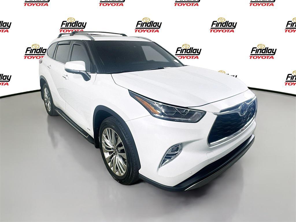 used 2022 Toyota Highlander Hybrid car, priced at $42,988