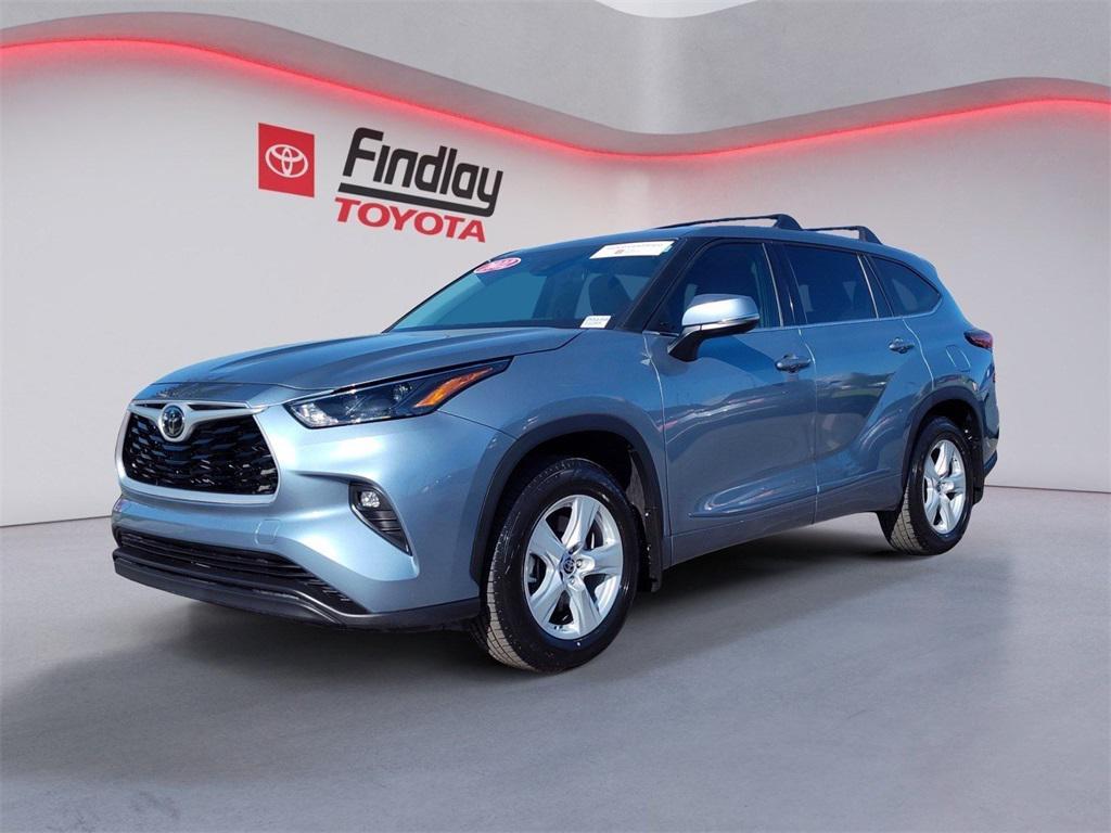 used 2022 Toyota Highlander car, priced at $34,488