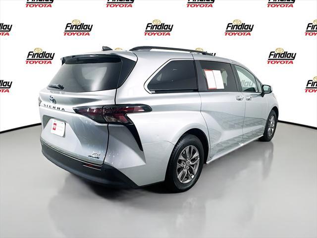 used 2023 Toyota Sienna car, priced at $44,988