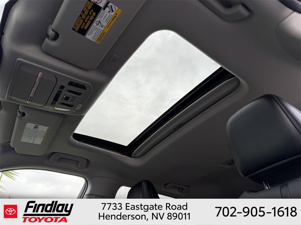 used 2023 Toyota Highlander car, priced at $43,988