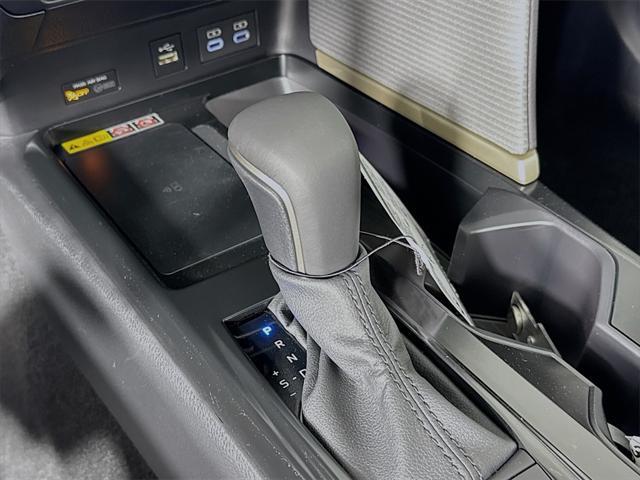 new 2025 Toyota Camry car, priced at $35,402