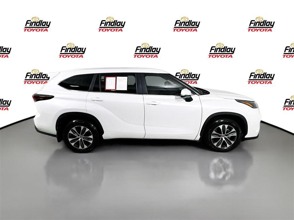 used 2024 Toyota Highlander car, priced at $45,688