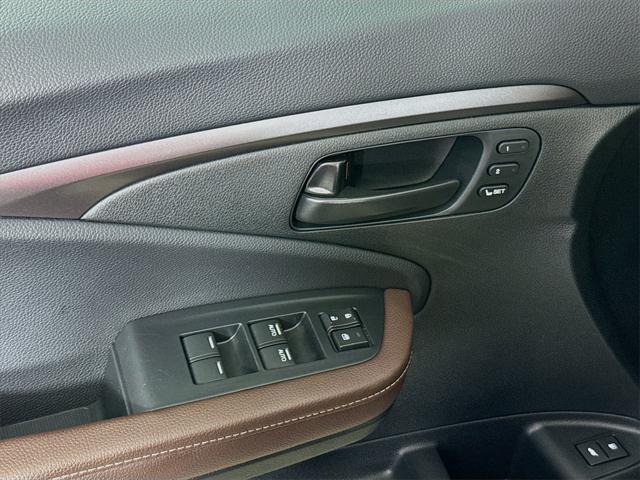 used 2025 Honda Passport car, priced at $40,988