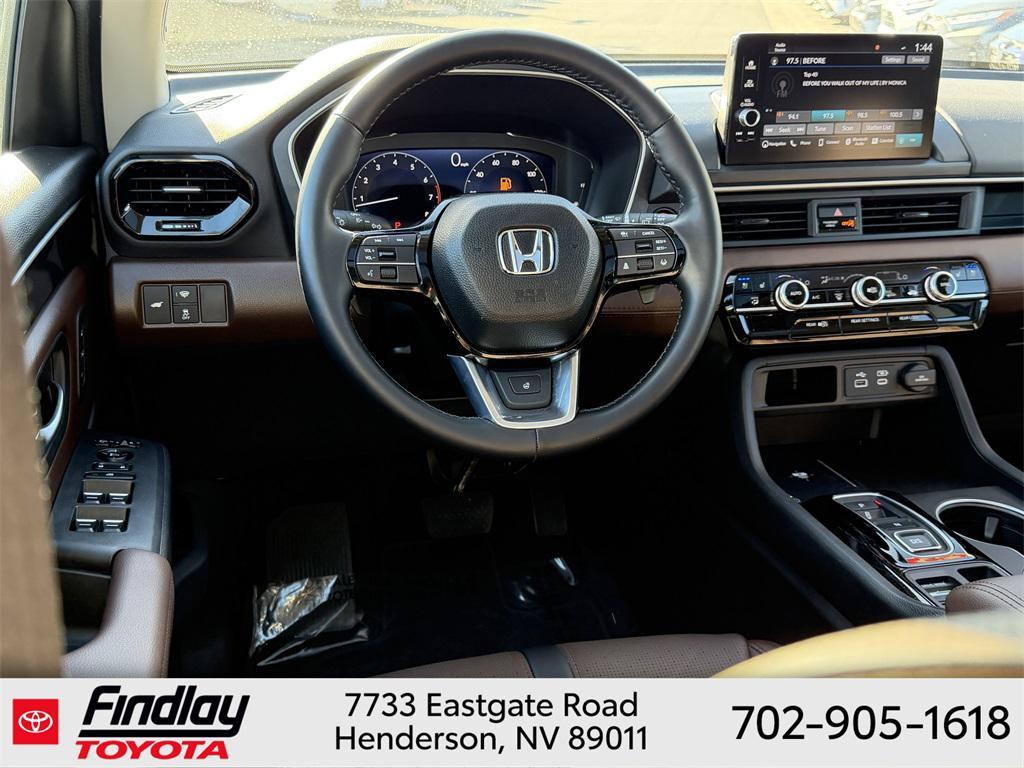 used 2025 Honda Pilot car, priced at $43,988