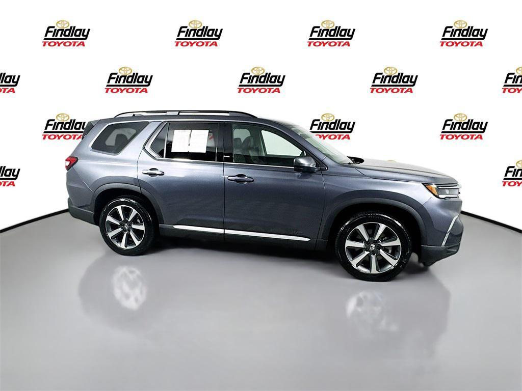 used 2025 Honda Pilot car, priced at $49,488