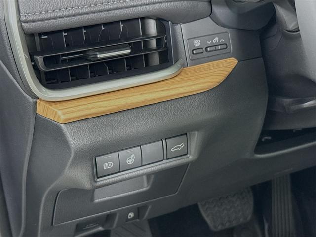 new 2025 Toyota Grand Highlander car, priced at $56,598
