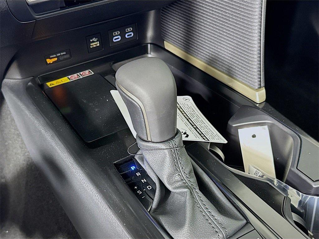 new 2025 Toyota Camry car, priced at $37,062