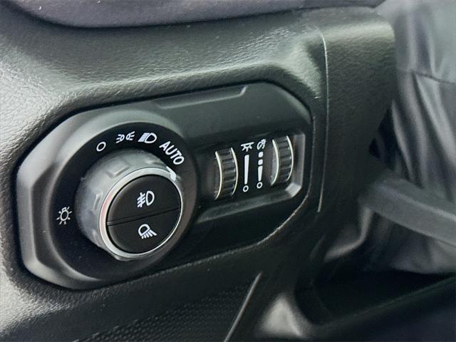 used 2022 Jeep Gladiator car, priced at $38,988