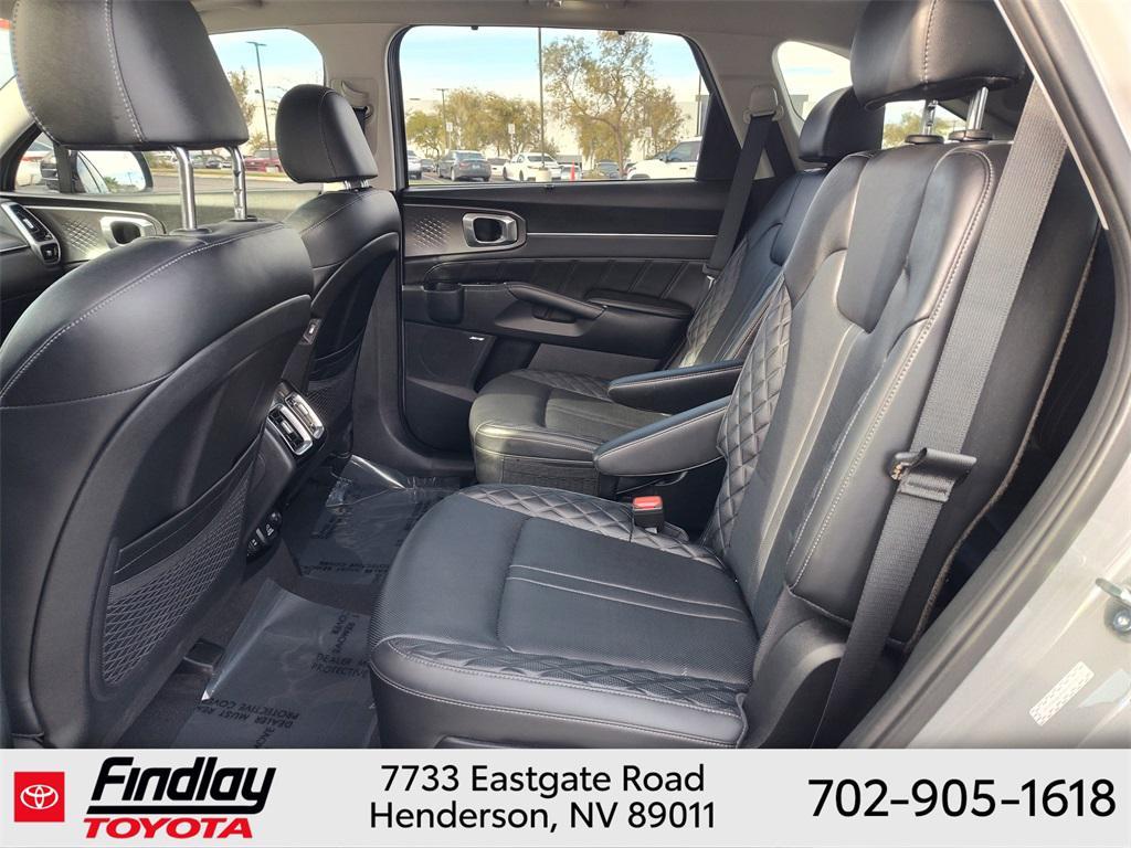 used 2023 Kia Sorento car, priced at $33,988