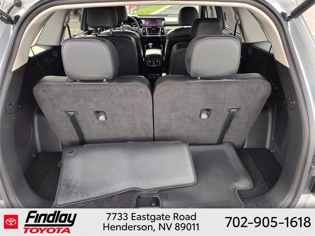 used 2023 Kia Sorento car, priced at $33,988
