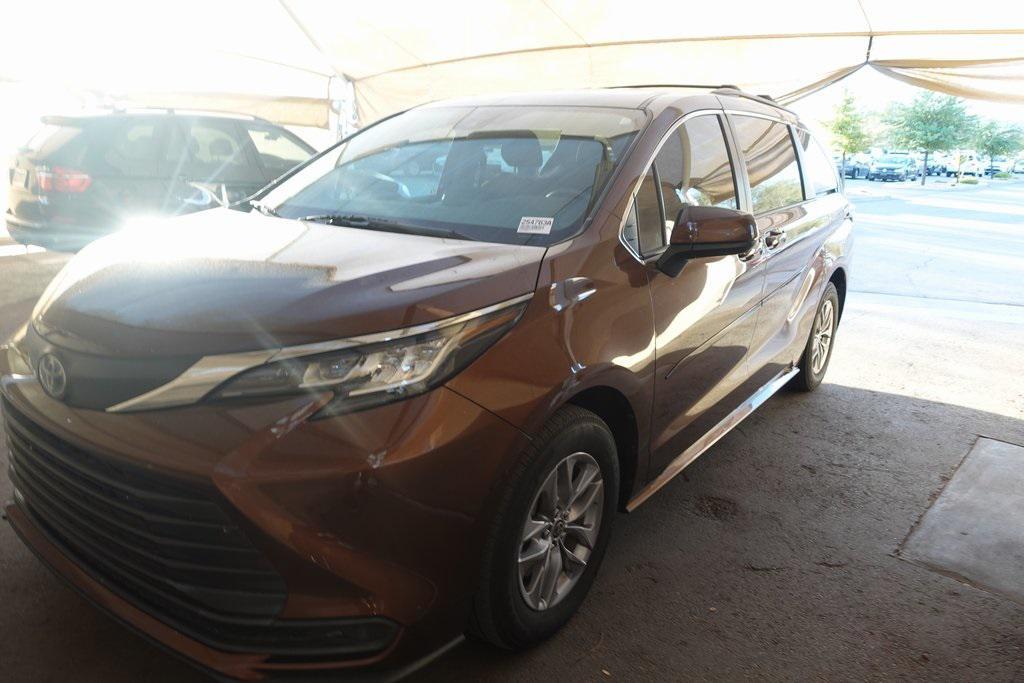 used 2022 Toyota Sienna car, priced at $37,488