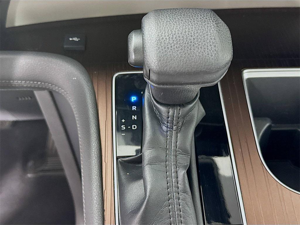 used 2022 Toyota Sienna car, priced at $37,488