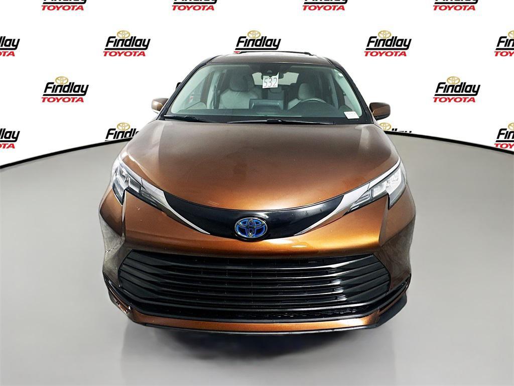 used 2022 Toyota Sienna car, priced at $37,488