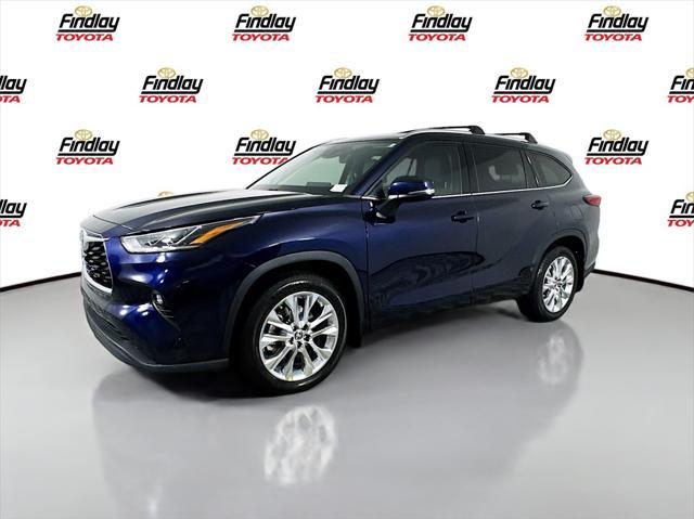 used 2022 Toyota Highlander car, priced at $39,988