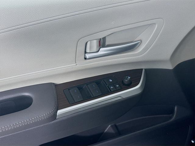 used 2023 Toyota Sienna car, priced at $43,988