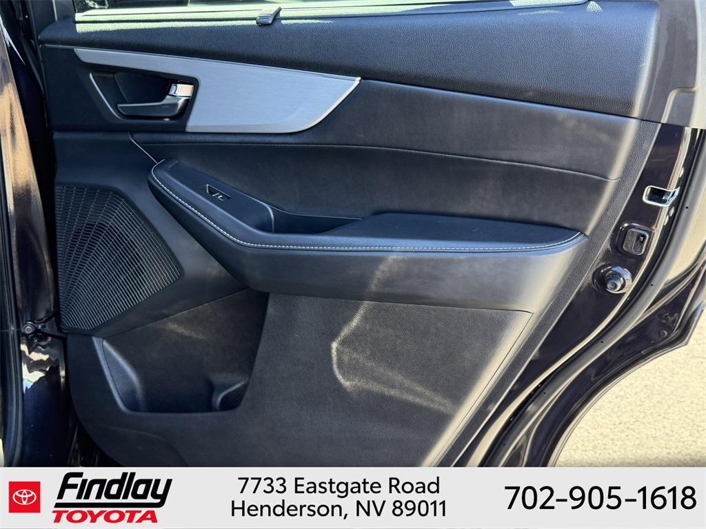 used 2024 Acura MDX car, priced at $42,688