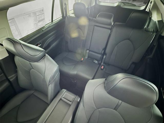 new 2025 Toyota Grand Highlander car, priced at $55,167