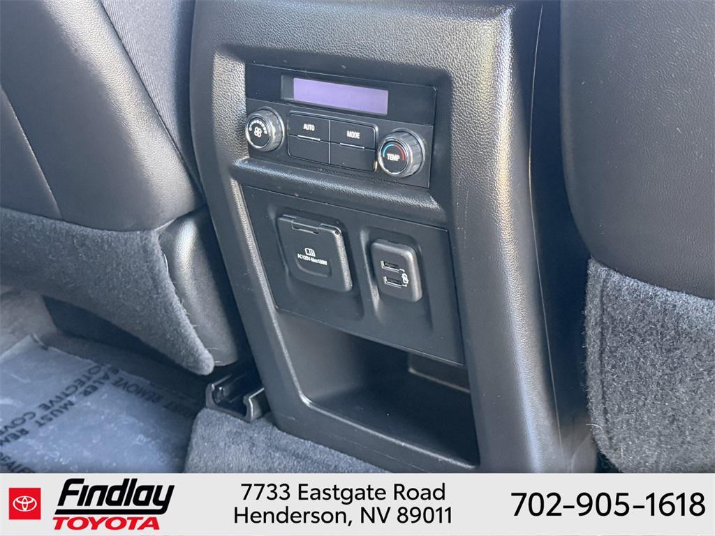 used 2023 Chevrolet Traverse car, priced at $35,688